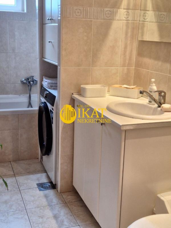 Stan na prodaju u Beogradu, Rakovica, 108m2, cena 265000 evra