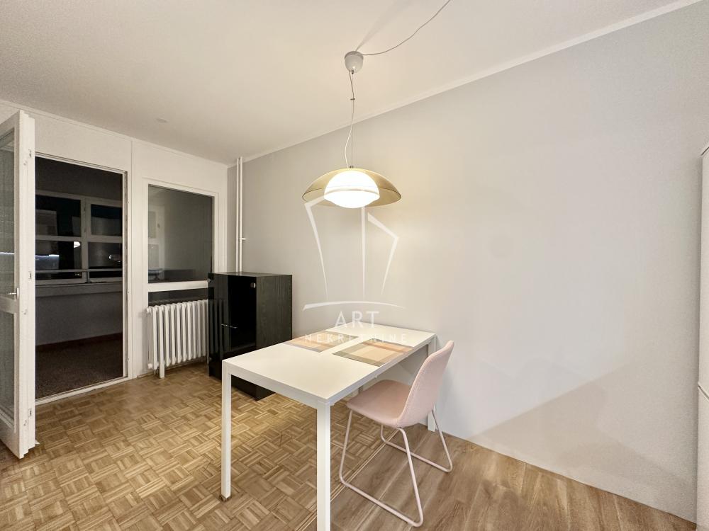 Stan na prodaju u Beogradu, Mirijevo, dvosoban, 53m2, cena 168000 evra