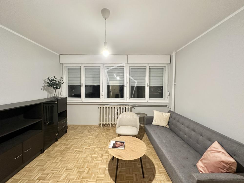 Stan na prodaju u Beogradu, Mirijevo, dvosoban, 53m2, cena 168000 evra