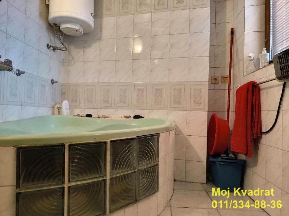 Stan na prodaju u Beogradu, Dorćol, trosoban, 125m2, cena 460000 evra