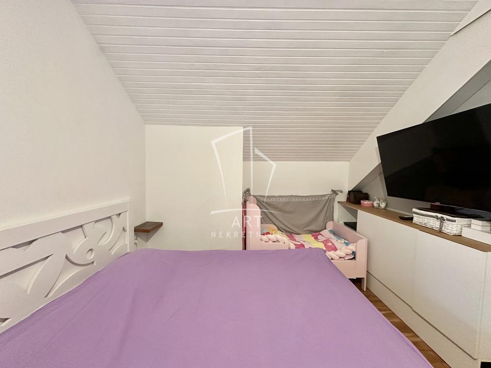 Stan na prodaju u Beogradu, Zvezdara, trosoban, 56m2, cena 168000 evra