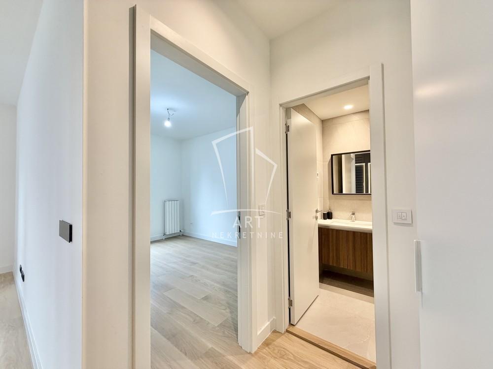 Stan na prodaju u Beogradu, Beograd na vodi, dvosoban, 56m2, cena 309000 evra