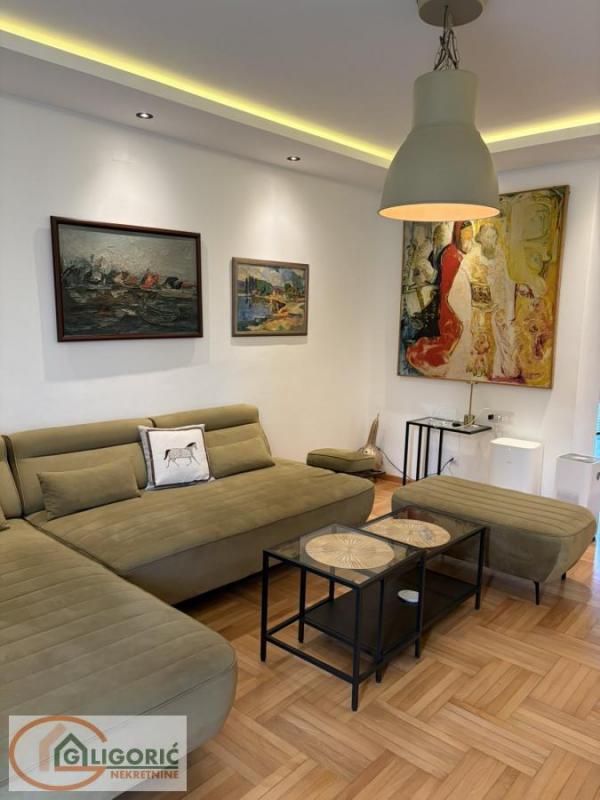 Stan na prodaju u Beogradu, Čukarica, cetvorosoban, 103m2, cena 349000 evra