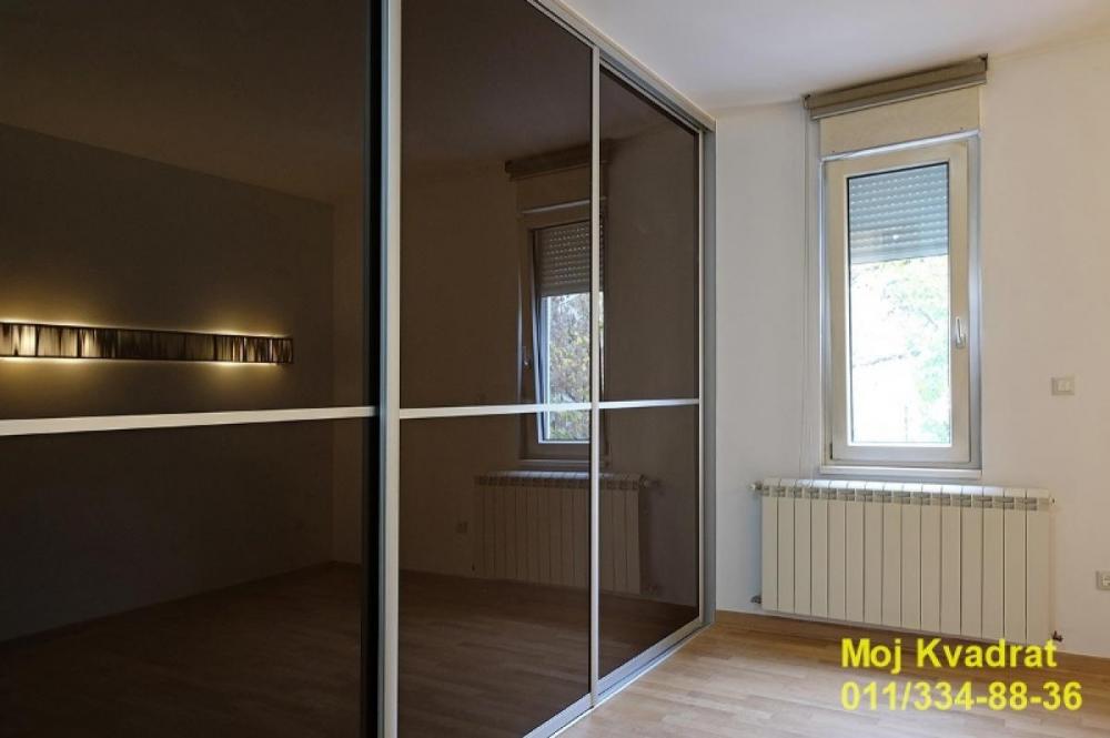 Stan na prodaju u Beogradu, Krunski venac, cetvorosoban, 105m2, cena 499000 evra