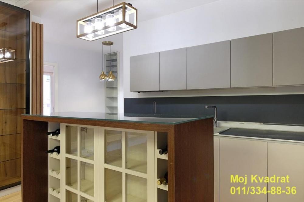 Stan na prodaju u Beogradu, Krunski venac, cetvorosoban, 105m2, cena 499000 evra