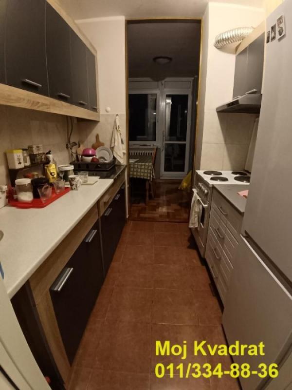 Stan na prodaju u Beogradu, Banovo brdo, jednosoban, 40m2, cena 135000 evra