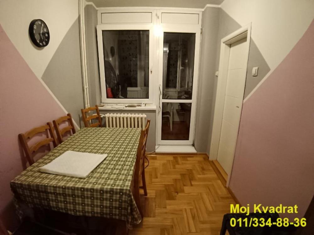 Stan na prodaju u Beogradu, Banovo brdo, jednosoban, 40m2, cena 135000 evra
