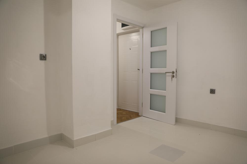 Stan na prodaju u Beogradu, Voždovac, dvoiposoban, 60m2, cena 171000 evra