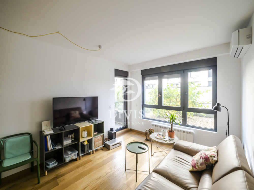 Stan na prodaju u Beogradu, Voždovac, dvosoban, 45m2, cena 200000 evra