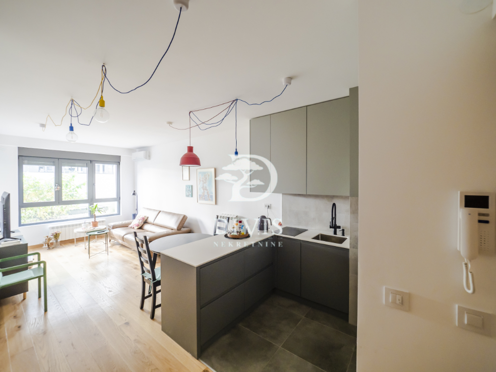 Stan na prodaju u Beogradu, Voždovac, dvosoban, 45m2, cena 200000 evra