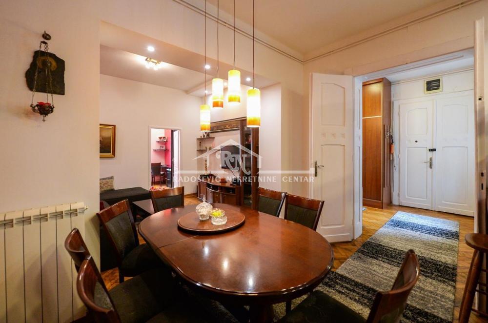 Stan na prodaju u Beogradu, Vračar, trosoban, 86m2, cena 320000 evra