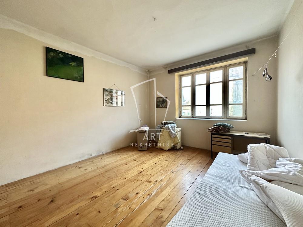 Stan na prodaju u Beogradu, Zemun, trosoban, 101m2, cena 340000 evra