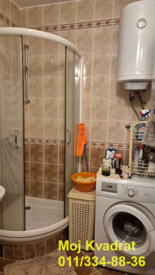 Stan na prodaju u Beogradu, Karaburma, dvosoban, 51m2, cena 159000 evra