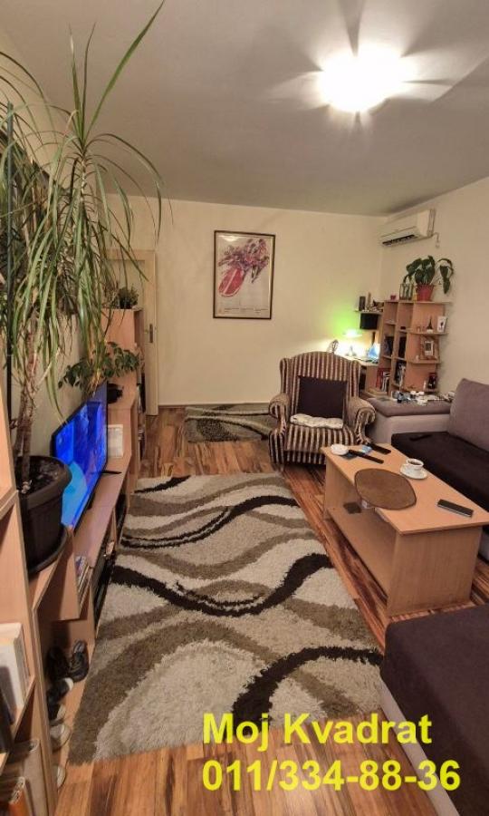 Stan na prodaju u Beogradu, Karaburma, dvosoban, 51m2, cena 159000 evra