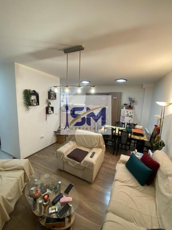 Stan na prodaju u Beogradu, Borča, trosoban, 61m2, cena 127000 evra