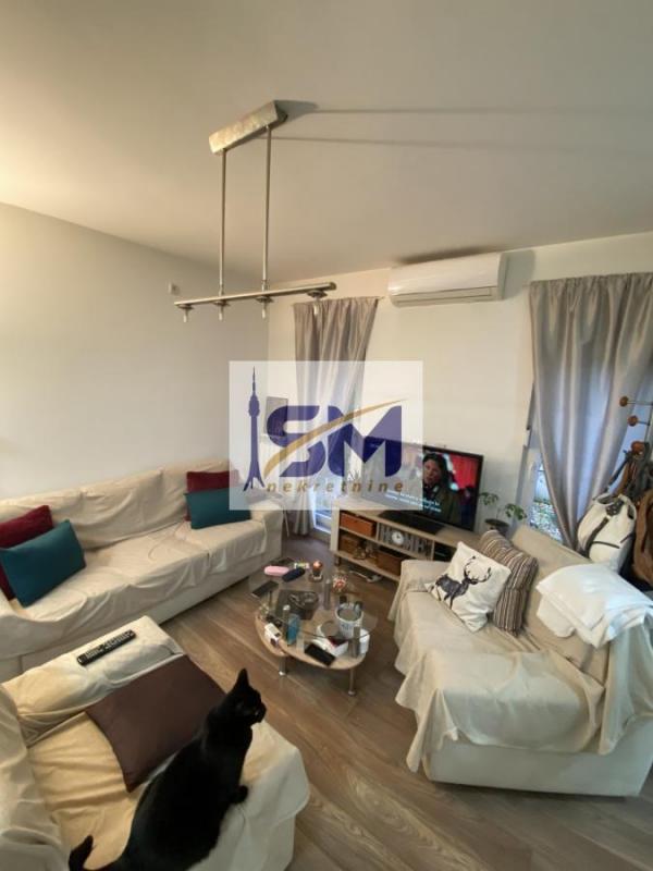 Stan na prodaju u Beogradu, Borča, trosoban, 61m2, cena 127000 evra