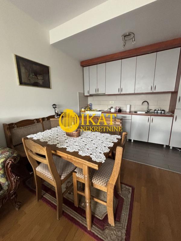 Stan na prodaju u Beogradu, Rakovica, jednoiposoban, 47m2, cena 170000 evra