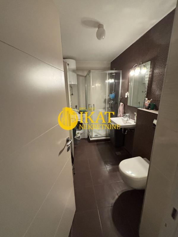 Stan na prodaju u Beogradu, Rakovica, jednoiposoban, 47m2, cena 170000 evra