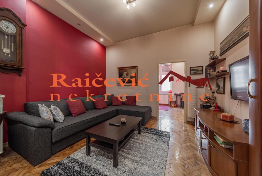 Stan na prodaju u Beogradu, Tašmajdan, trosoban, 86m2, cena 320000 evra