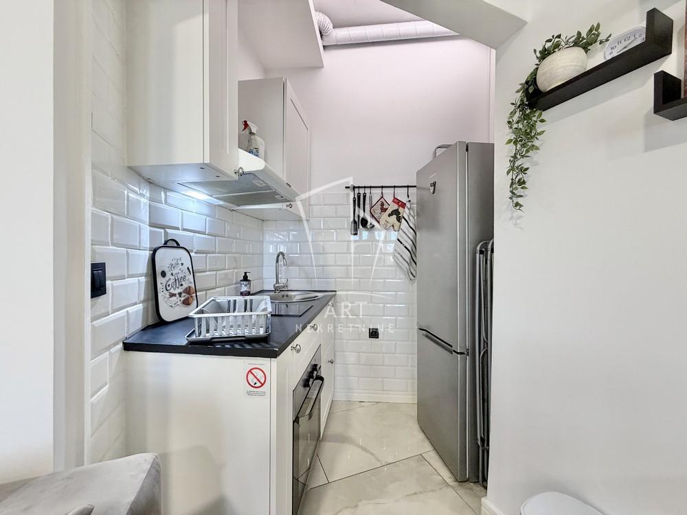 Stan na prodaju u Beogradu, Stari grad, jednosoban, 30m2, cena 186500 evra