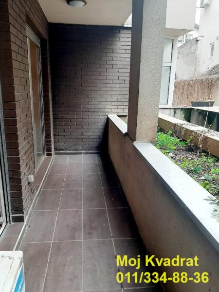 Stan na prodaju u Beogradu, Vračar (Hram), dvoiposoban, 81m2, cena 223000 evra