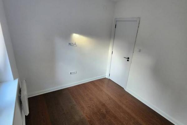 Stan na prodaju u Beogradu, Voždovac, jednoiposoban, 32m2, cena 118900 evra