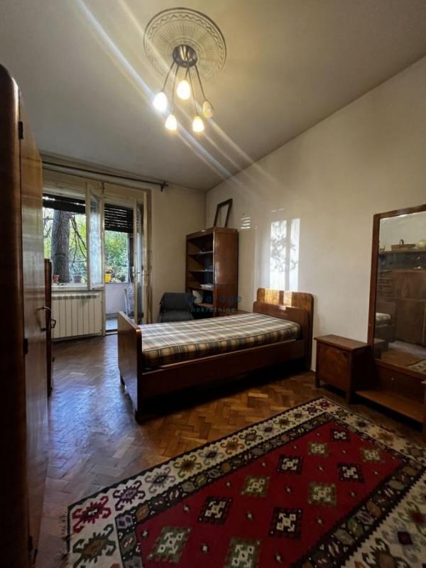 Stan na prodaju u Beogradu, Skadarlija, trosoban, 77m2, cena 301000 evra