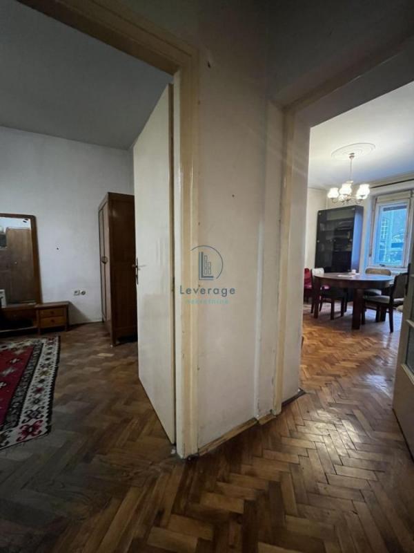 Stan na prodaju u Beogradu, Skadarlija, trosoban, 77m2, cena 301000 evra