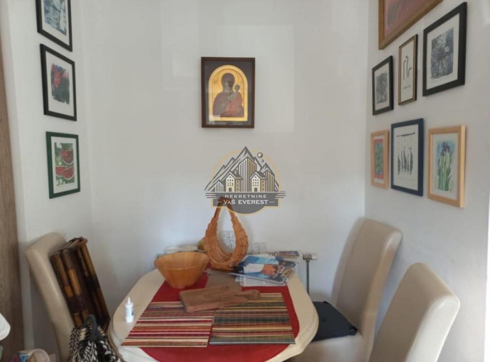 Stan na prodaju u Beogradu, Medaković, dvosoban, 53m2, cena 135000 evra