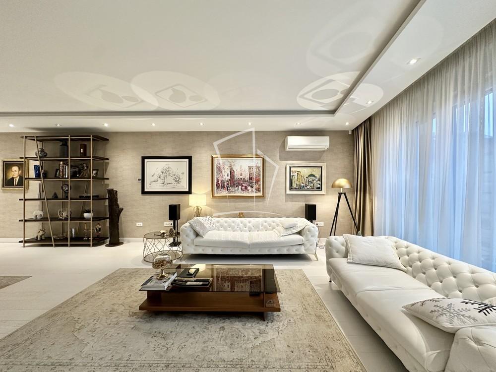 Stan na prodaju u Beogradu, Dedinje, dvosoban, 124m2, cena 990000 evra