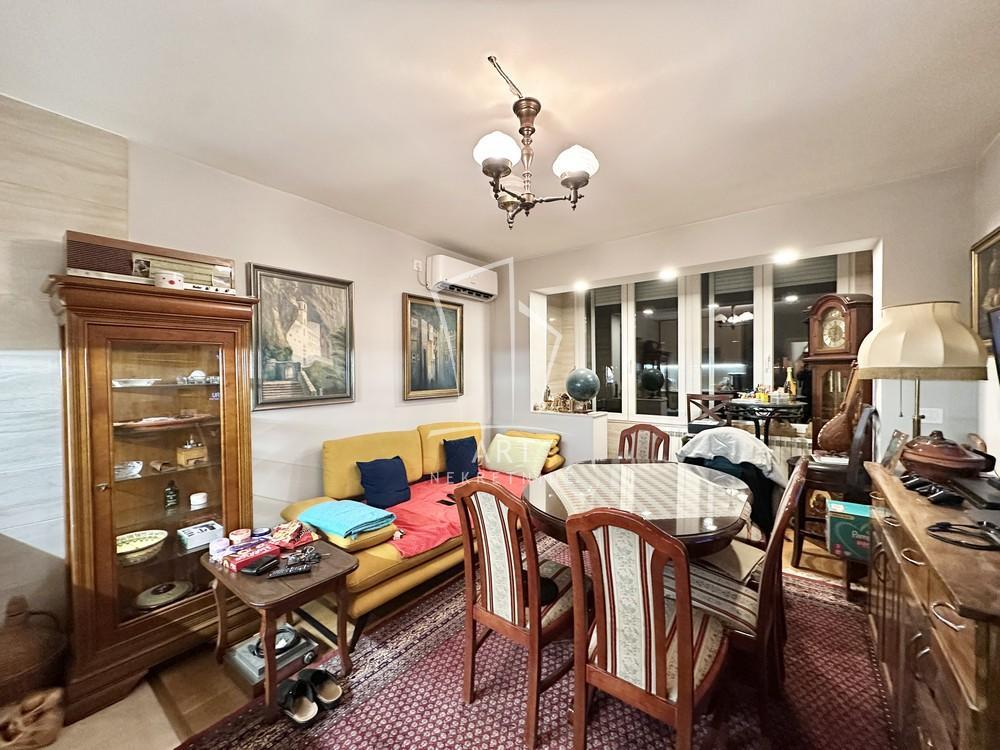 Stan na prodaju u Beogradu, Nova Galenika, dvosoban, 42m2, cena 159000 evra