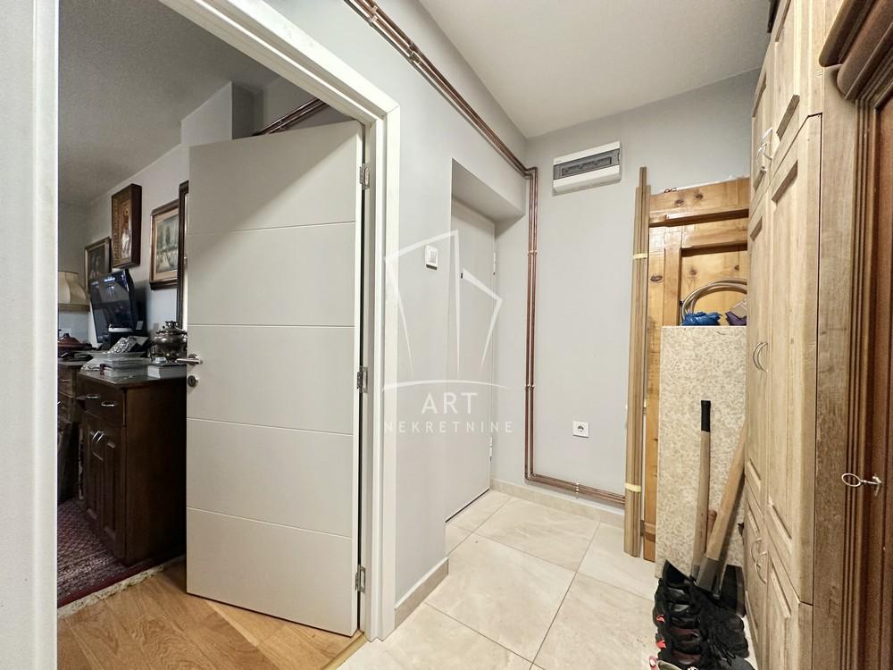 Stan na prodaju u Beogradu, Nova Galenika, dvosoban, 42m2, cena 159000 evra