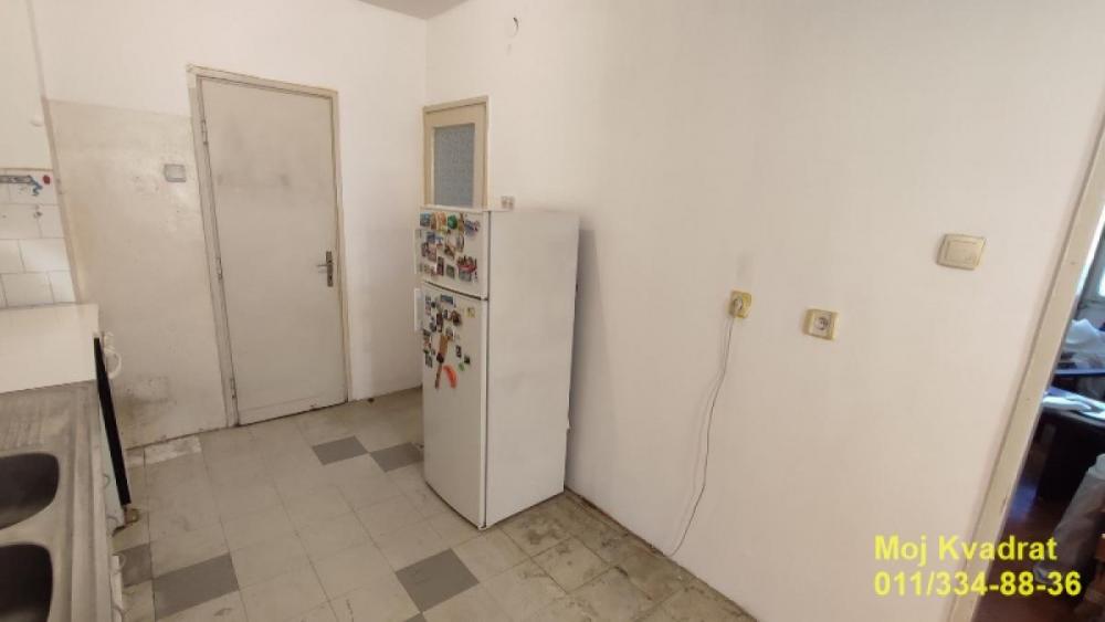 Stan na prodaju u Beogradu, Bogoslovija, trosoban, 72m2, cena 220000 evra