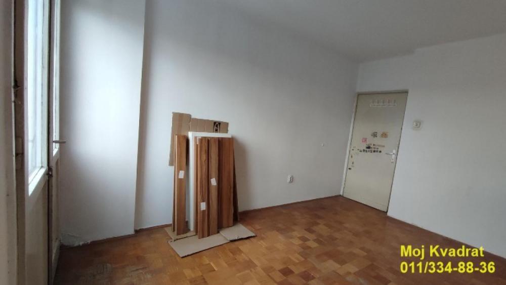 Stan na prodaju u Beogradu, Bogoslovija, trosoban, 72m2, cena 220000 evra