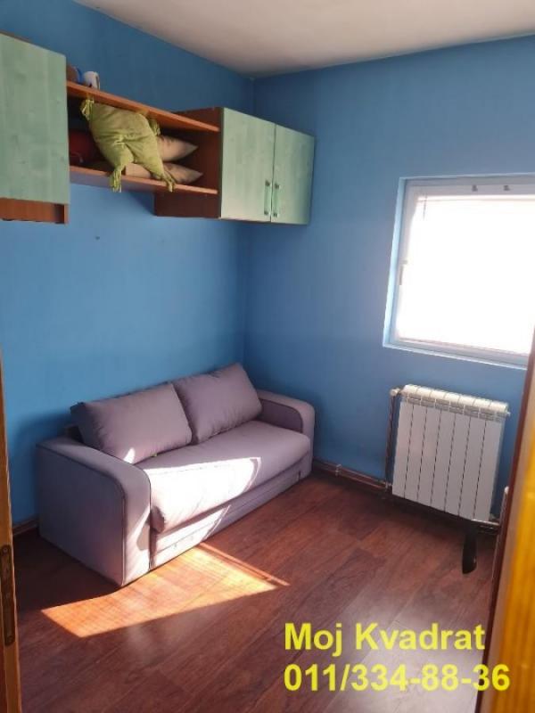 Stan na prodaju u Beogradu, Borča, cetvorosoban, 77m2, cena 136000 evra