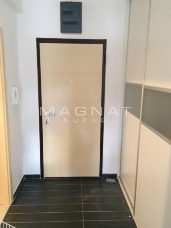 Stan na prodaju u Beogradu, Vukov spomenik, dvosoban, 33m2, cena 150000 evra