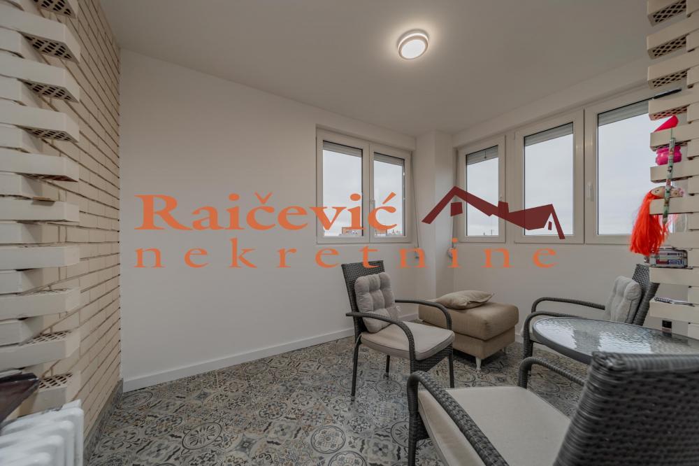 Stan na prodaju u Beogradu, Cerak vinogradi, dvosoban, 59m2, cena 193000 evra