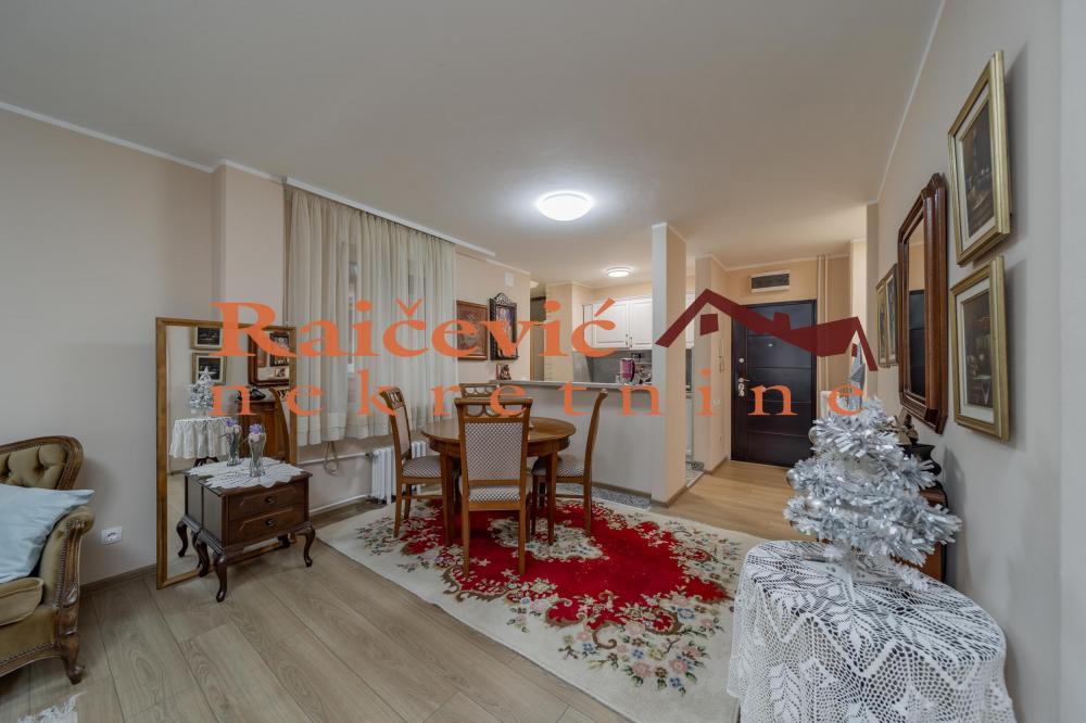 Stan na prodaju u Beogradu, Cerak vinogradi, dvosoban, 59m2, cena 193000 evra