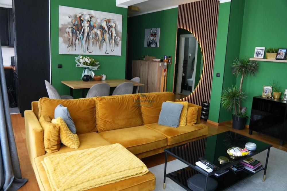 Stan na prodaju u Beogradu, Zvezdara, troiposoban, 83m2, cena 305000 evra