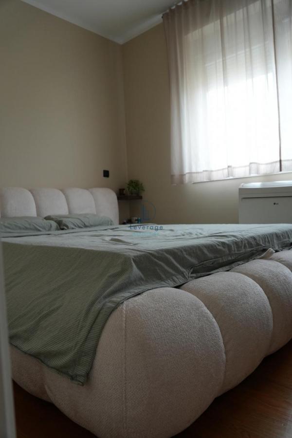 Stan na prodaju u Beogradu, Zvezdara, troiposoban, 83m2, cena 305000 evra