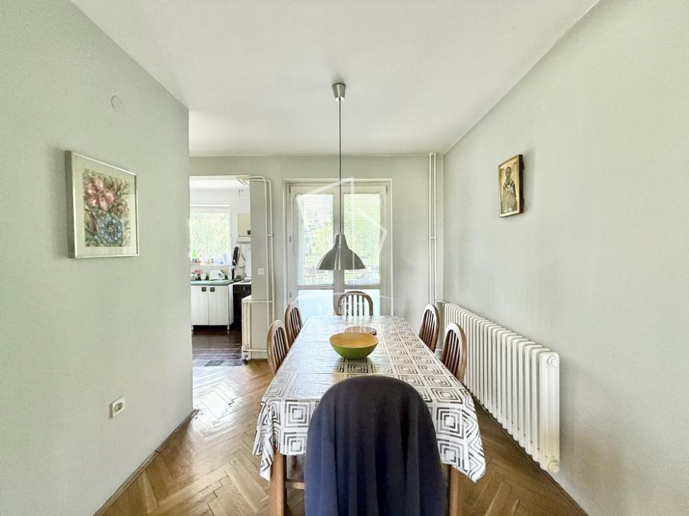 Stan na prodaju u Beogradu, Čukarica, 108m2, cena 385000 evra