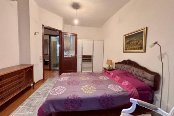 Stan na prodaju u Beogradu, Stari grad, cetvorosoban, 96m2, cena 548900 evra