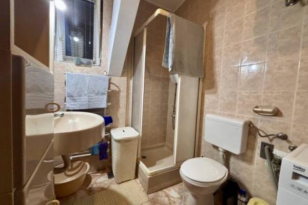 Stan na prodaju u Beogradu, Stari grad, cetvorosoban, 96m2, cena 548900 evra