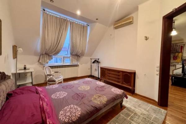 Stan na prodaju u Beogradu, Stari grad, cetvorosoban, 96m2, cena 548900 evra