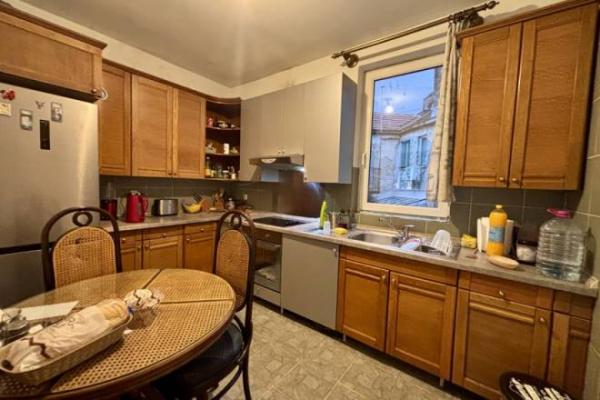 Stan na prodaju u Beogradu, Stari grad, cetvorosoban, 96m2, cena 548900 evra