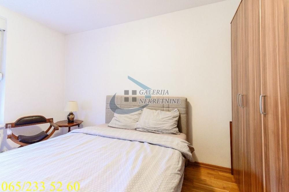 Stan na prodaju u Beogradu, Voždovac, dvosoban, 50m2, cena 189000 evra