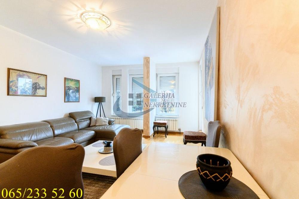 Stan na prodaju u Beogradu, Voždovac, dvosoban, 50m2, cena 189000 evra