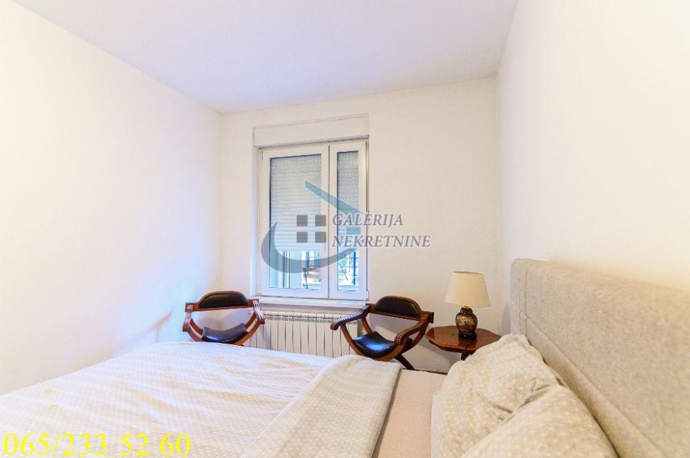 Stan na prodaju u Beogradu, Voždovac, dvosoban, 50m2, cena 189000 evra