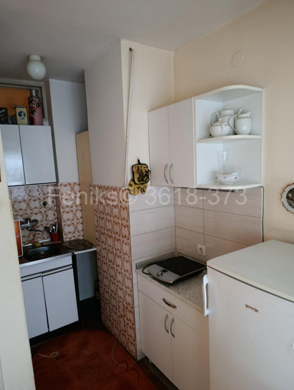 Stan na prodaju u Beogradu, Vukov spomenik, jednosoban, 37m2, cena 140000 evra