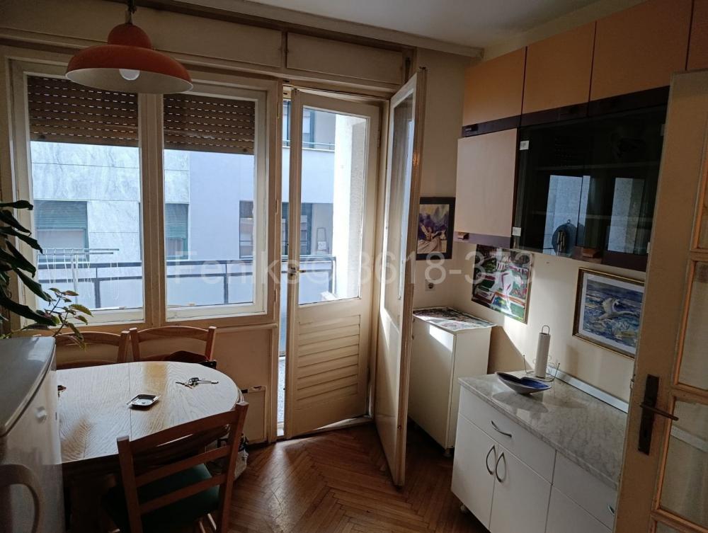 Stan na prodaju u Beogradu, Vukov spomenik, jednosoban, 37m2, cena 140000 evra